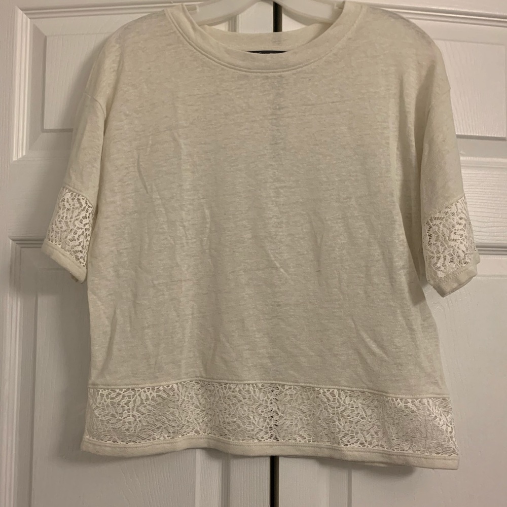 NWOT M&S collection size 6 lace sleeved shirt